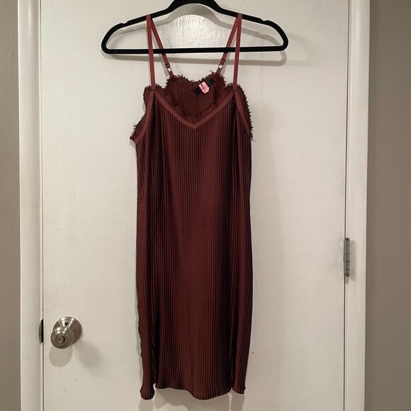 All Saints Sleeveless Pleated Slip Mini Dress Burgundy 2 - Picture 7 of 11